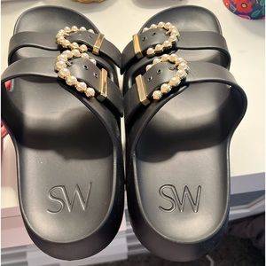 Stuart Weitzman pearl bustle slide sandal- worn once.